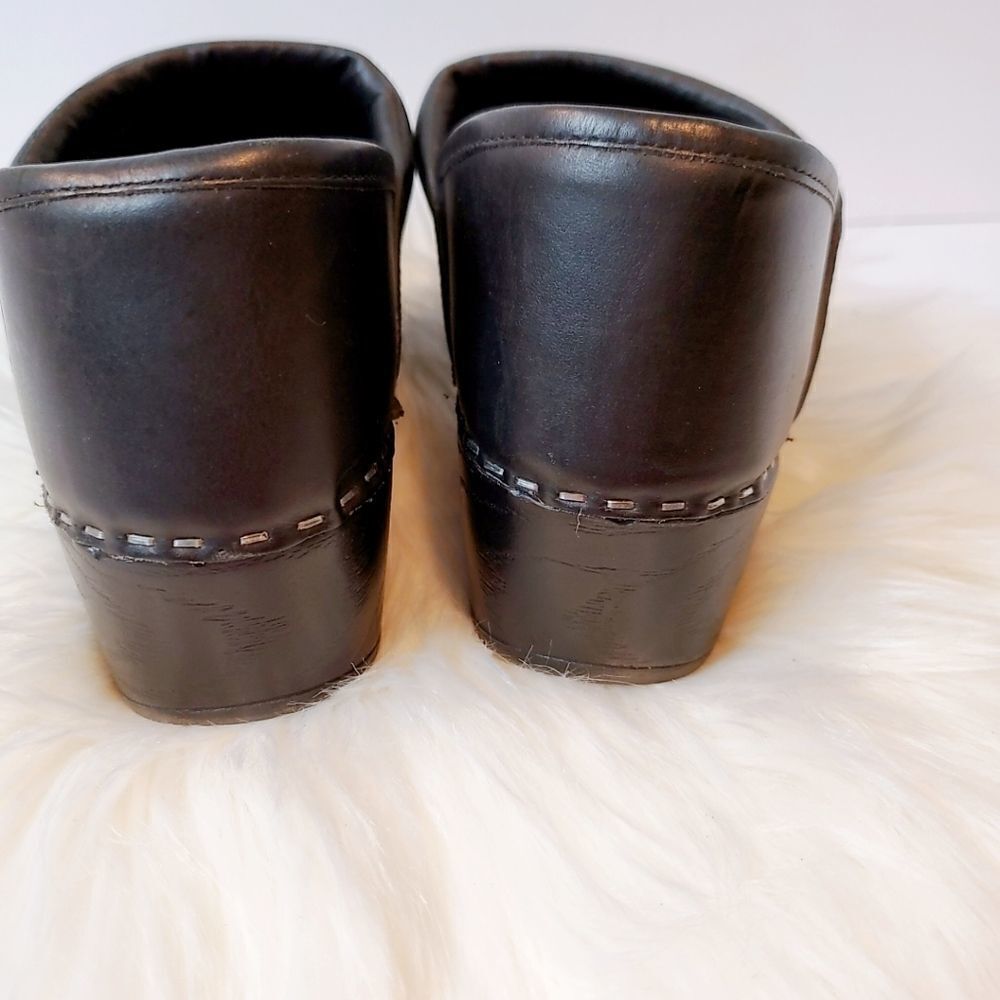 DOCKERS Clogs - Picture 4 of 5